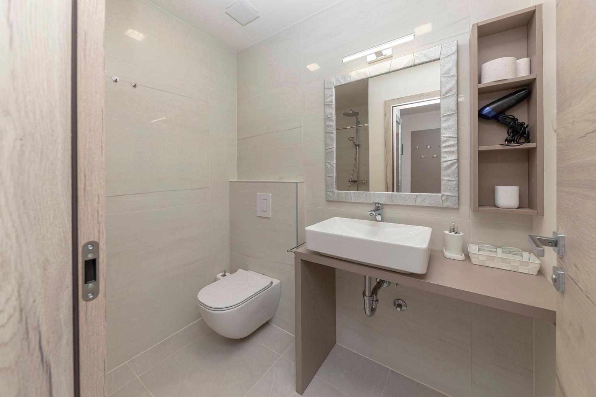 Rooms S Center Slovenske Konjice المظهر الخارجي الصورة